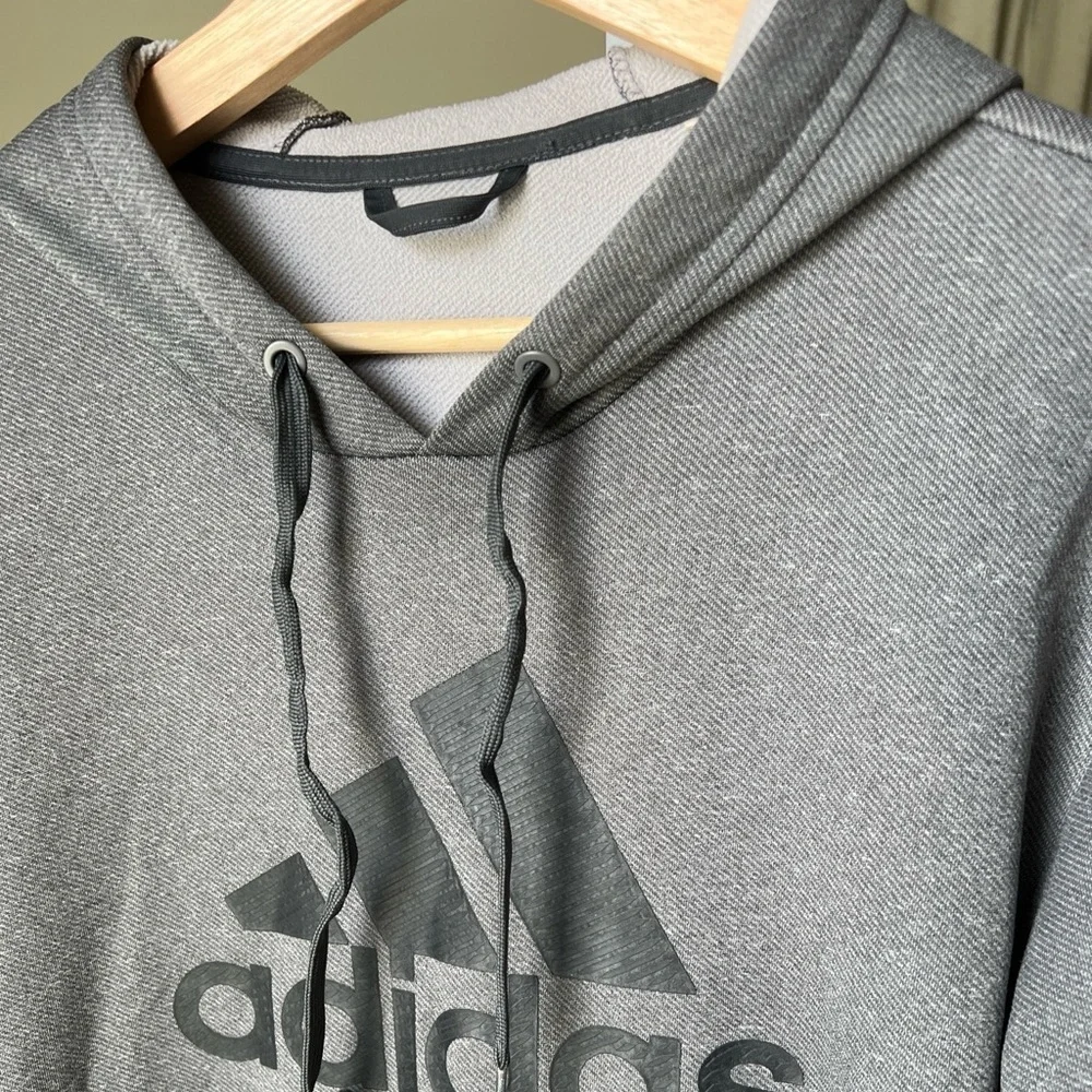 Adidas Men’s Gray Logo Hoodie Size M